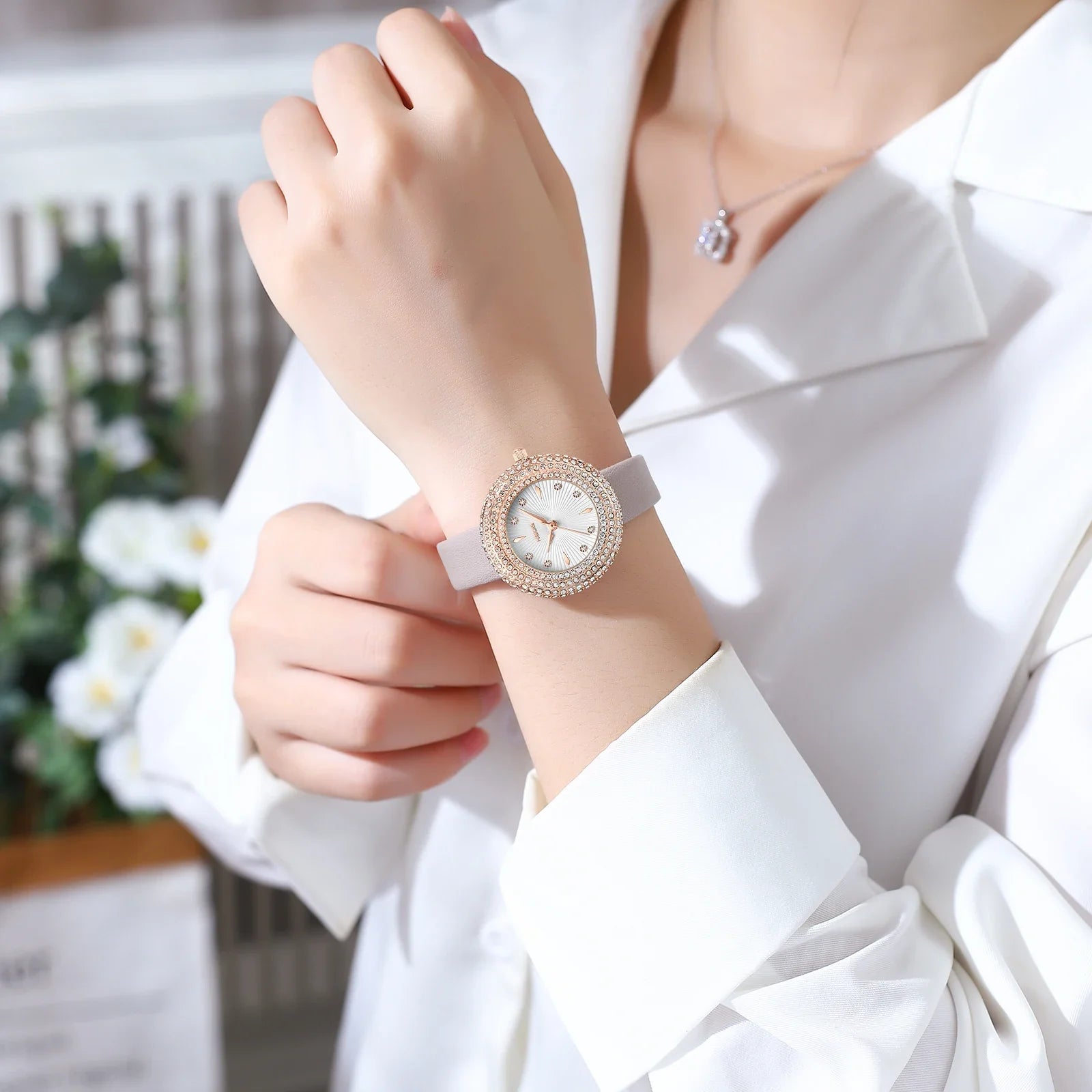 NIBOSI 2561 — Diamond Radiance Watch